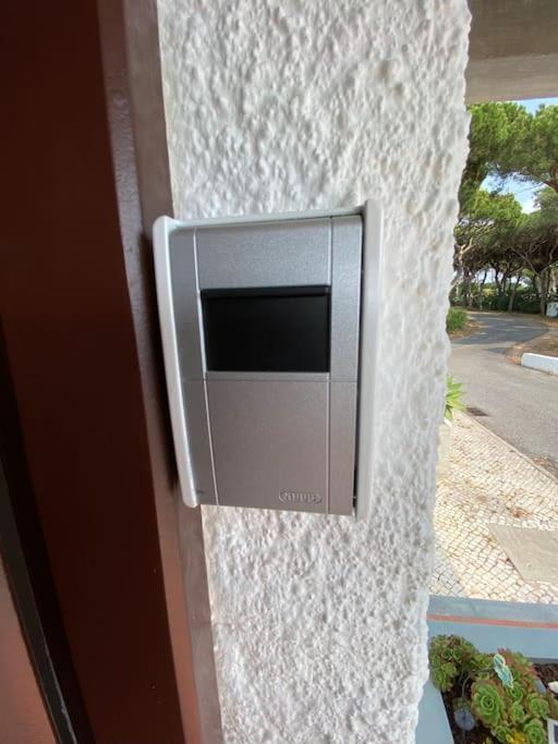 Sunny Villa With Golf Front View Vilamoura Exteriör bild
